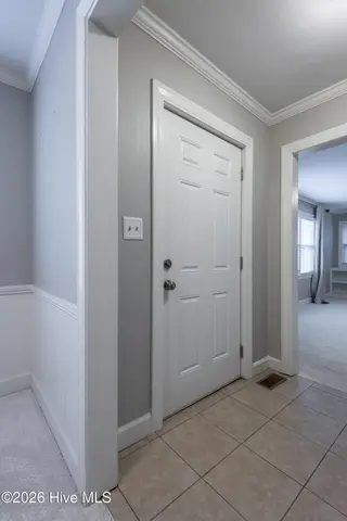1719 Beaumont Drive, Greenville, NC 27858 – photo 5: 1719BEAUMONT6