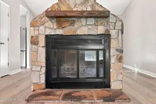 368 Union Chapel Church Road, Richlands, NC 28574 — 3-bedroom home in Venters Estates, Richlands, NC, photo 6 of 47: 23-web-or-mls-RAD_6218 - edited