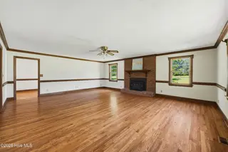 2475 Reges Store Road, Nashville, NC 27856 — 3-bedroom home, Nashville, NC, photo 8 of 43: Family Room
