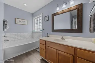 227 Rutherford Way, Jacksonville, NC 28540 – photo 19: 22-web-or-mls-227 Rutherford Way 57