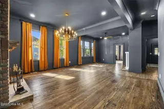 223 S 5th Avenue, Wilmington, NC 28401 — 6-bedroom home in Historic District, Wilmington, NC, photo 16 of 48: Unit A Main Living Area