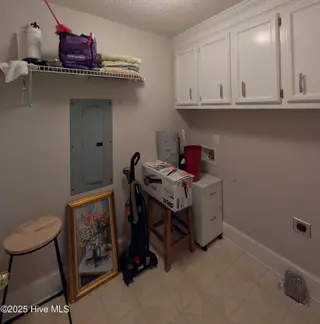 3111 Cleere Court, Greenville, NC 27858 – photo 24: PXL_20250824_191635499