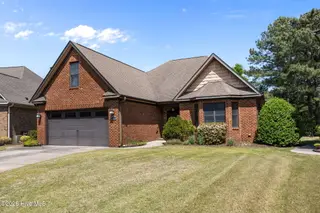 3617 Prestwick Place, Greenville, NC 27834 – photo 2: 17-web-or-mls-IMG_0007 (1)