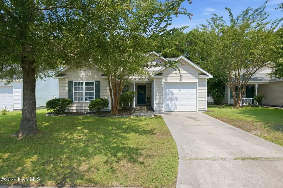 4712 Corena Drive, New Bern, NC 28562 – photo 1 of 48: 1-web-or-mls-DSC_2031