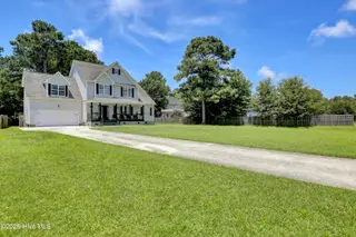 302 Osprey Point Drive, Sneads Ferry, NC 28460 – photo 3: 6G8A9930