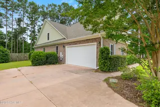 330 Crown Pointe Drive, Hampstead, NC 28443 – photo 5