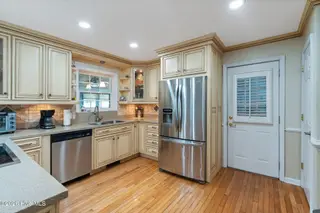 211 S Shore Drive, Southport, NC 28461 – photo 12