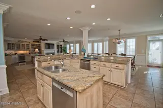 5715 Ocean Drive, Emerald Isle, NC 28594 – photo 14: Kitchen