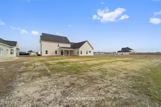 718 Atlantic Coast Lane, Jacksonville, NC 28546 – photo 13: SIMILAR PHOTO 6 (3)