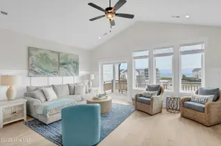 711 N Topsail Drive, Surf City, NC 28445 — 3-bedroom townhome in Dune Ridge, Surf City, NC, photo 8 of 65