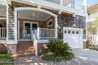 2106 Evans Street, Morehead City, NC 28557 – photo 3: 4-web-or-mls-1S3A0627