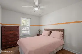 118 NE 31st Street, Oak Island, NC 28465 – photo 24: 39-web-or-mls-IMG_4646