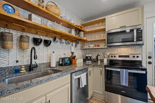 1001 N 7th Street, Wilmington, NC 28401 – photo 18: 18-web-or-mls-DSC09760