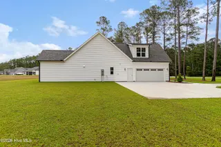 116 Antebellum Drive, Havelock, NC 28532 – photo 13: New Construction with Side Garage