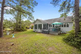 6105 Pelican Drive, New Bern, NC 28560 – photo 3: 2-web-or-mls-0C0A4897