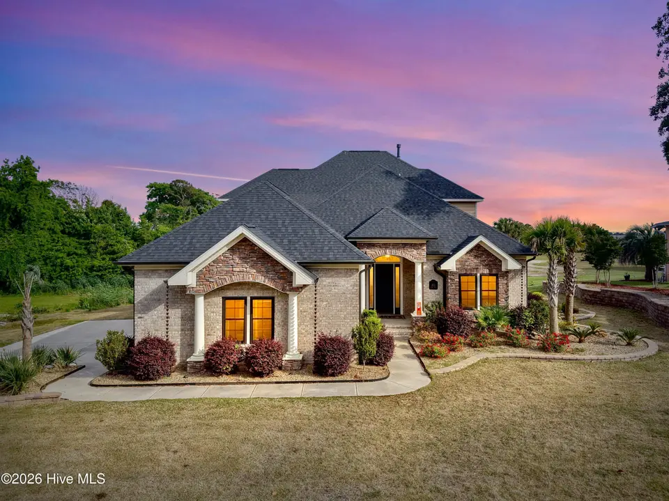 202 River Drive, Southport, NC 28461 – photo 1 of 73: 202RiverDr - 3