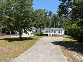 135 Bogue Forest Drive, Newport, NC 28570 – photo 3: 135 Bogue Forest Dr., Newport NC