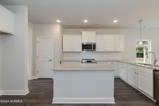 745 Greenwich Place, Richlands, NC 28574 – photo 6: Kitchen 03