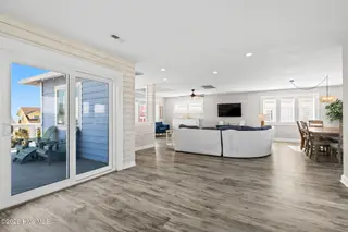 598 Ocean Boulevard W, Holden Beach, NC 28462 – photo 14: 11-web-or-mls-CAMMediaLLC.com (27 of 65)