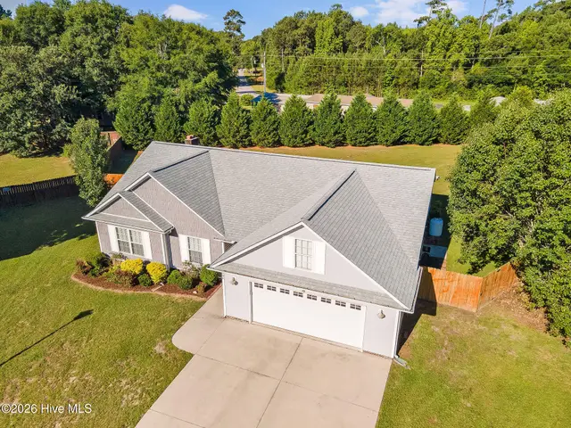 506 Compass Court, Sneads Ferry, NC 28460