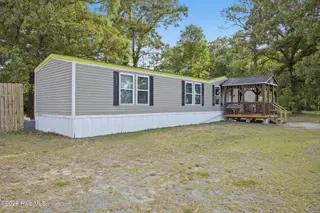 1951 Catherine Lake Road, Richlands, NC 28574 – photo 13: 24-web-or-mls-1951 catherine lake rd. 57