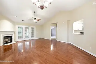 3039 Weatherby Court, Wilmington, NC 28405 — 2-bedroom home in Northchase, Wilmington, NC, photo 18 of 41: Living Room 4