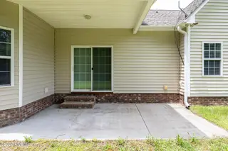 111 Croatan Woods Drive, New Bern, NC 28562 – photo 19: 111 Croatan Woods Drive, New Bern