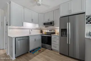 301 Commerce Way 138, Atlantic Beach, NC 28512 – photo 8: All new cabinets