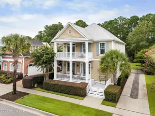 6317 Chalfont Circle, Wilmington, NC 28405 – photo 5: 6317ChalfontCircle-4