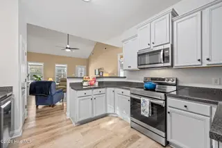 105 Katrina Street, Sneads Ferry, NC 28460 – photo 11: 6-web-or-mls-_RAD6956
