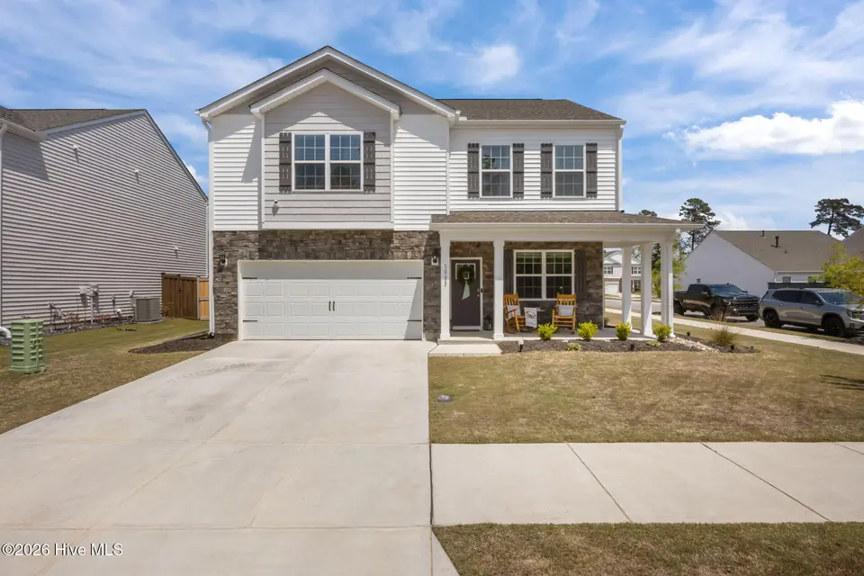 1015 Montford Drive, New Bern, NC 28562 – photo 1 of 44: 1-web-or-mls-0C0A1218
