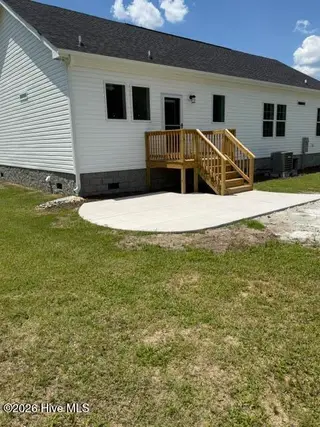 5570 River Road, Vanceboro, NC 28586 – photo 2: Rear