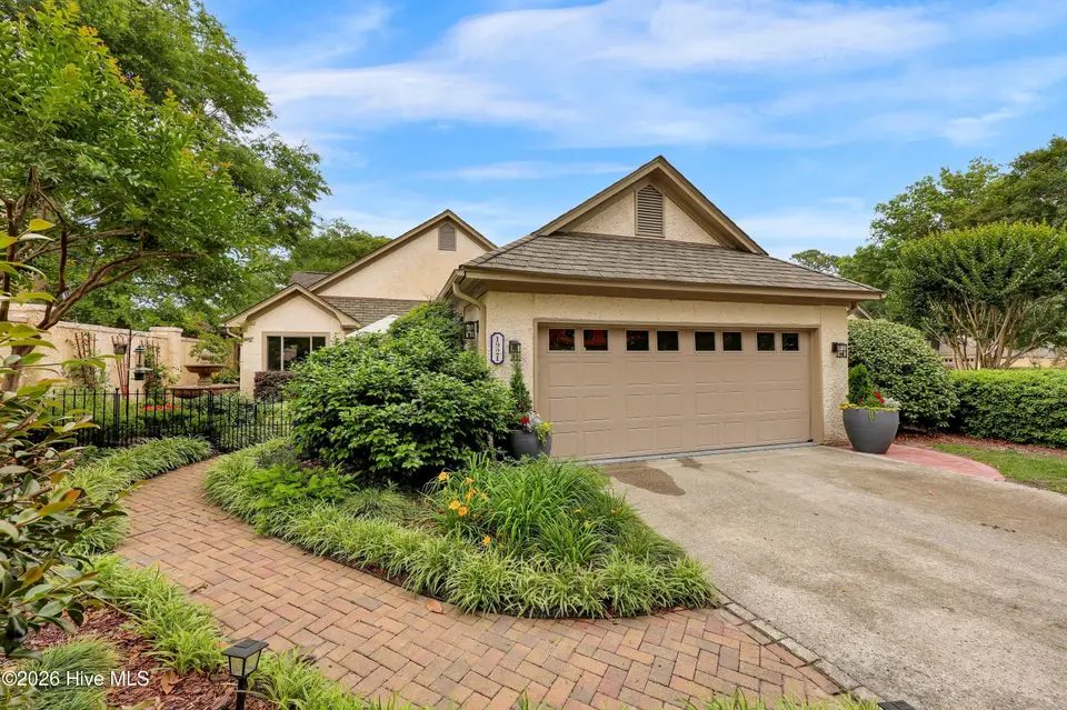 1921 Prestwick Lane, Wilmington, NC 28405 – photo 1 of 42: 001_img_3941_783
