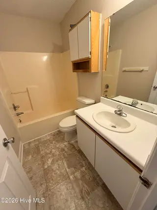 1798 Scarborough Road, Greenville, NC 27858 — 3-bedroom home in Scarborough, Greenville, NC, photo 10 of 12: IMG_4420