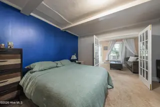 411 Spartanburg Avenue, Carolina Beach, NC 28428 – photo 14: Primary Suite