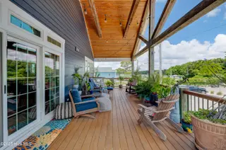 309 Georgia Avenue, Carolina Beach, NC 28428 – photo 14: 309GeorgiaAvenue-14