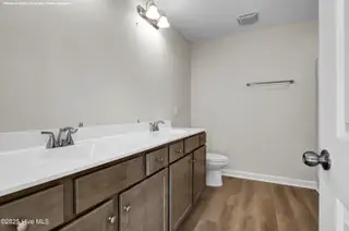 117 Molly Rice Branch Court, Jacksonville, NC 28546 – photo 8: P6211225