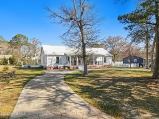 219 Shoreline Drive E, Sunset Beach, NC 28468 – photo 2: 2-web-or-mls-cammediallc.com (7 of 56)