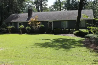 530 Woodfield Road, Whiteville, NC 28472 – photo 2: Front