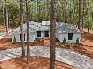 355 Serpentine Drive, Southern Pines, NC 28387 – photo 4: 4-web-or-mls-DJI_20260526112243_0265_D-e