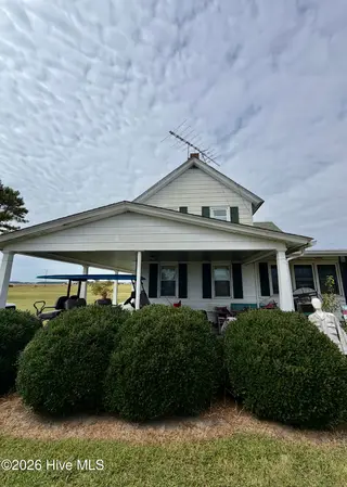 1143 Doublebridge Road, Elizabeth City, NC 27909 — 3-bedroom home, Elizabeth City, NC, photo 3 of 29: IMG_1107