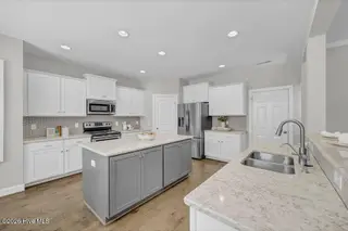 5023 Laurenbridge Lane, Wilmington, NC 28409 – photo 10