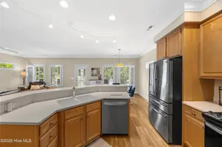 422 Settlers Lane, Kure Beach, NC 28449 – photo 11