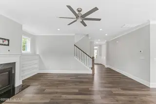 413 Robert E Lee Drive, Wilmington, NC 28412 – photo 6: 006_413_robert_e_lee_drive-5_182