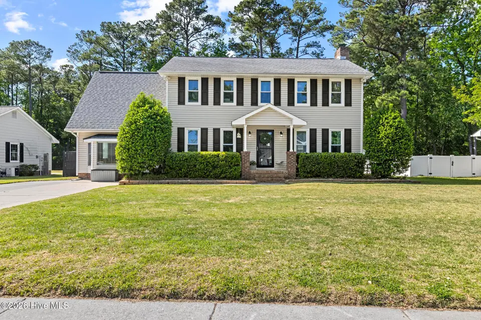 2724 Northwoods Drive, Jacksonville, NC 28540 – photo 1 of 43: 425A0356