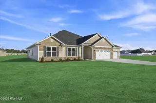 104 Manchester Court, La Grange, NC 28551 – photo 3: 2505 3rd car garage