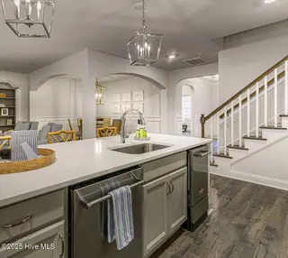 105 Shadow Creek Court, Pinehurst, NC 28374 – photo 15: 251030-105ShadowCreek(P)-7124
