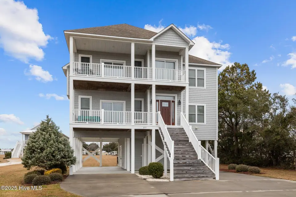 274 Live Oak Road, Newport, NC 28570 – photo 1 of 42: 3-web-or-mls-1S3A2335