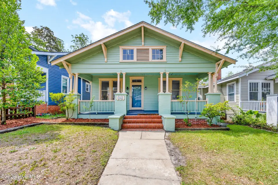 1406 Grace Street, Wilmington, NC 28401 – photo 1 of 23