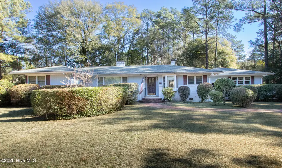 20 Fields Road, Pinehurst, NC 28374 – photo 1 of 17: FrontExterior
